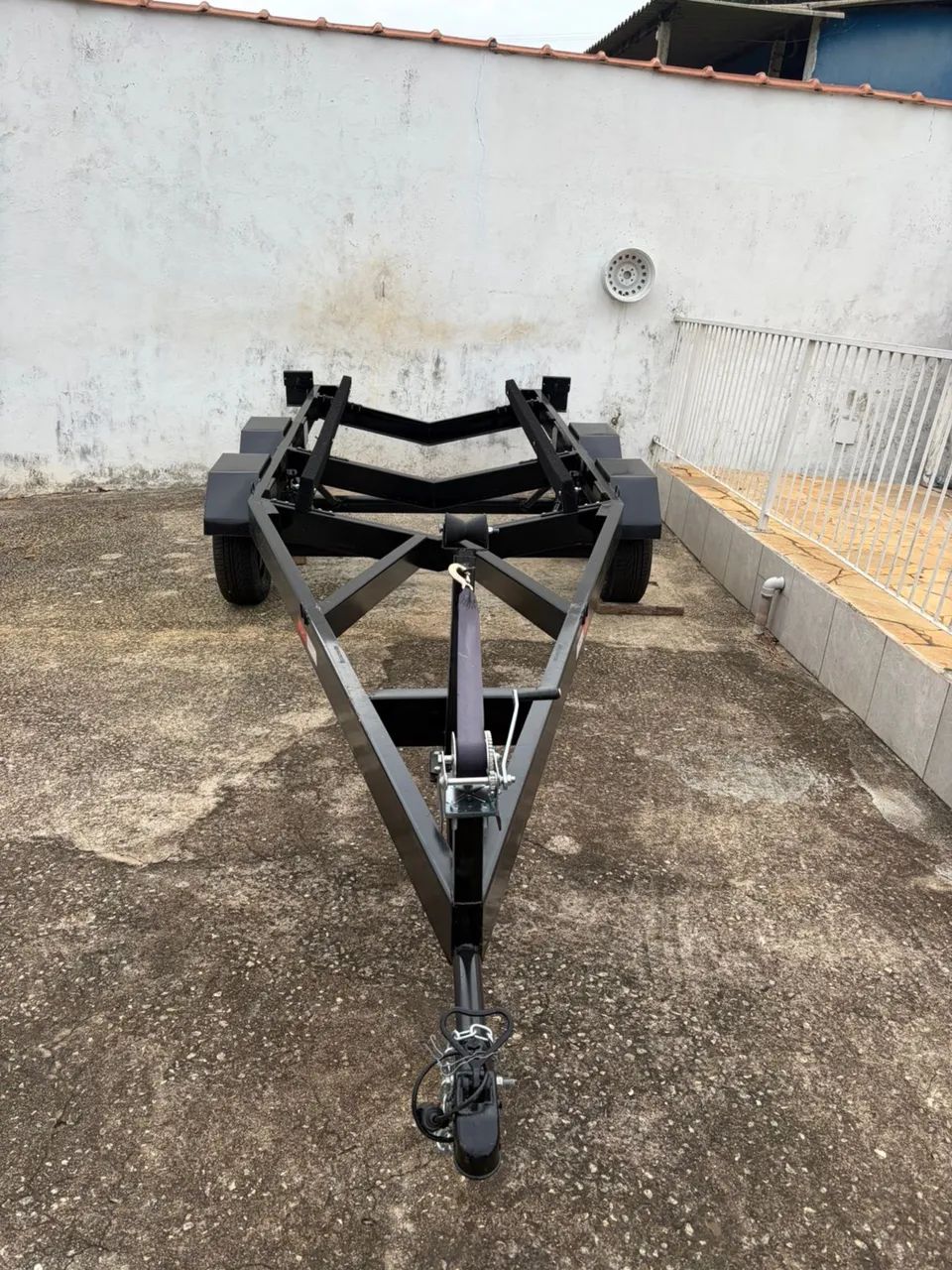 Carreta rodoviária para lanchas até 21 pés - Foto 4