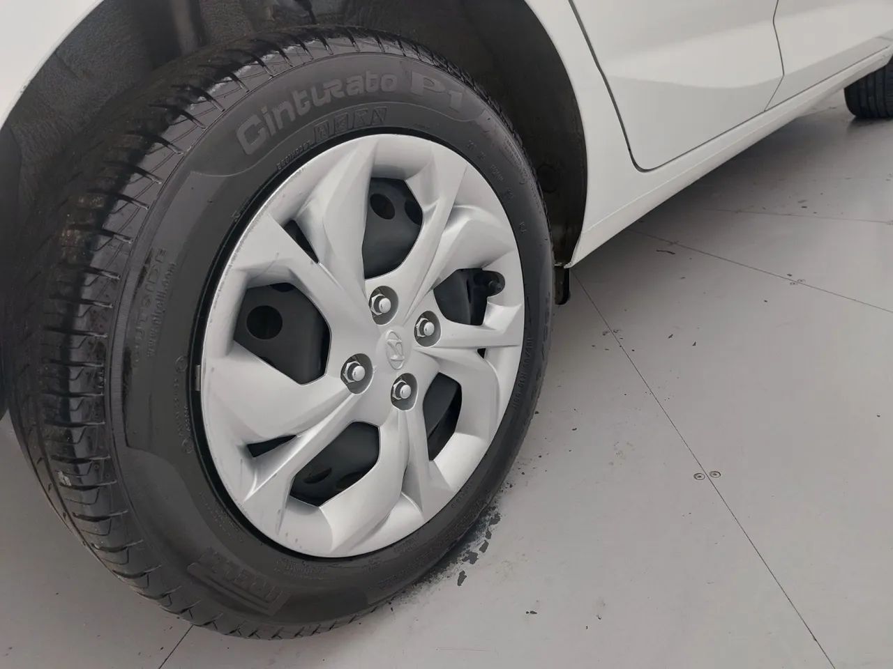 Hyundai HB20 Comfort Plus 1.0 Flex 12V Mec. 2025 - Foto 14