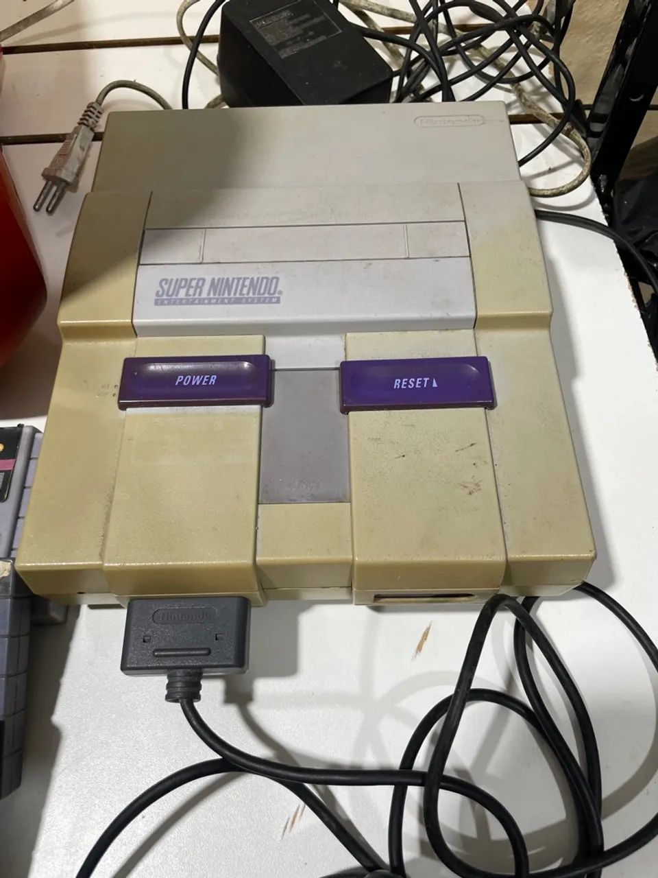 TV LG retrô de 14 polegadas (liga e desliga sozinha) + Super Nintendo  - Foto 2