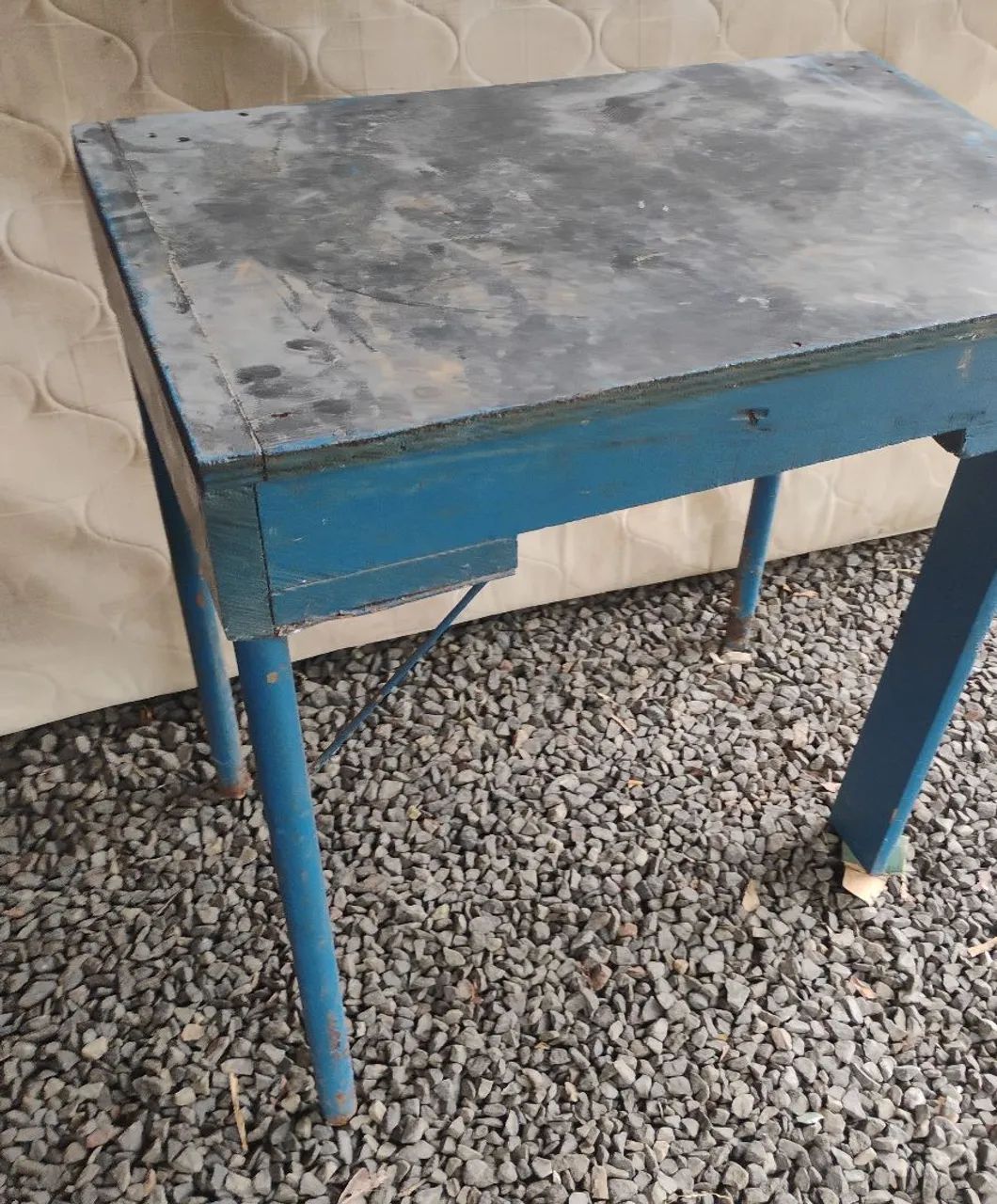 Small strong old table64166933463169121