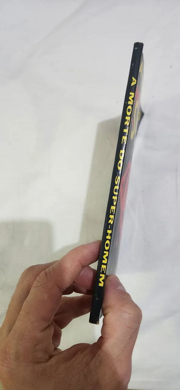 Revista em Quadrinhos A MORTE DO SUPER-HOMEM - Foto 6