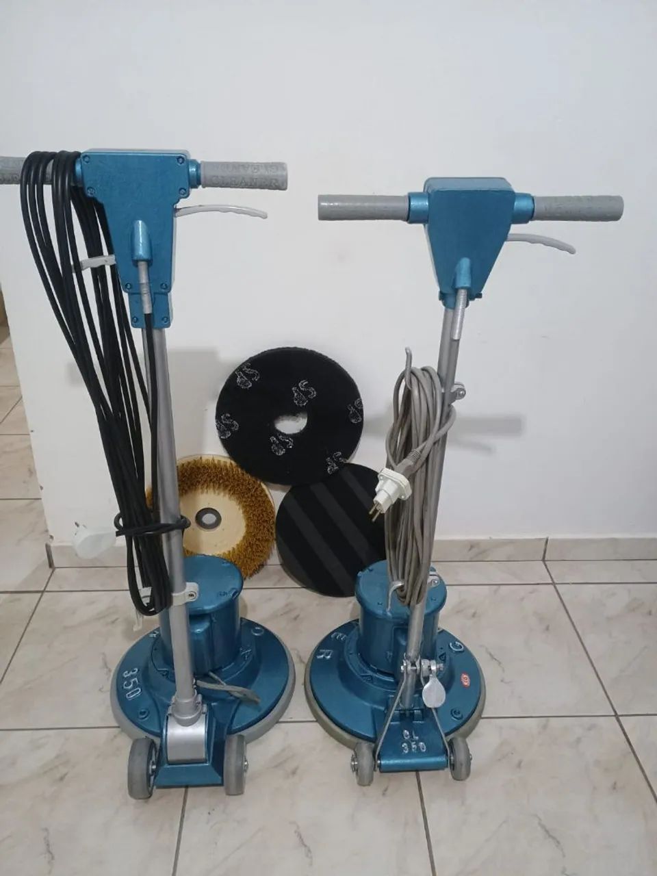 Enceradeira e Lavadora de Pisos  - Foto 3