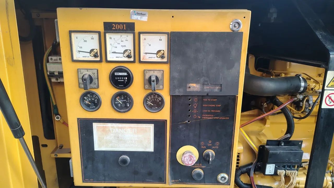 Gerador Elétrico Caterpillar 34KVA - Foto 6