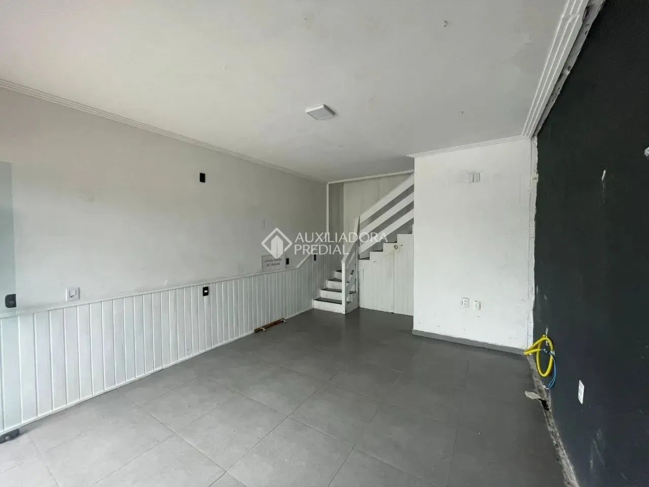 Loja no bairro Rio Tavares - Foto 3