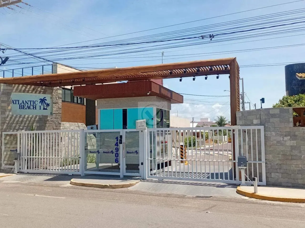 Casa mobiliada em Condomínio Atlantic Beach I para aluguel, 4 quartos, 1 suíte, 2 vagas, M