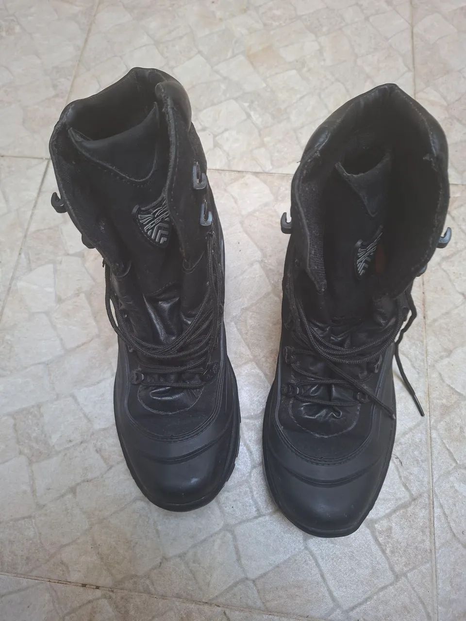 Botas Táticas Pretas - Foto 2