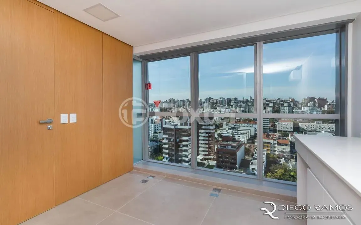Sala / Conjunto Comercial à venda Rua Vinte e Quatro de Outubro, Auxiliadora - Porto Alegr