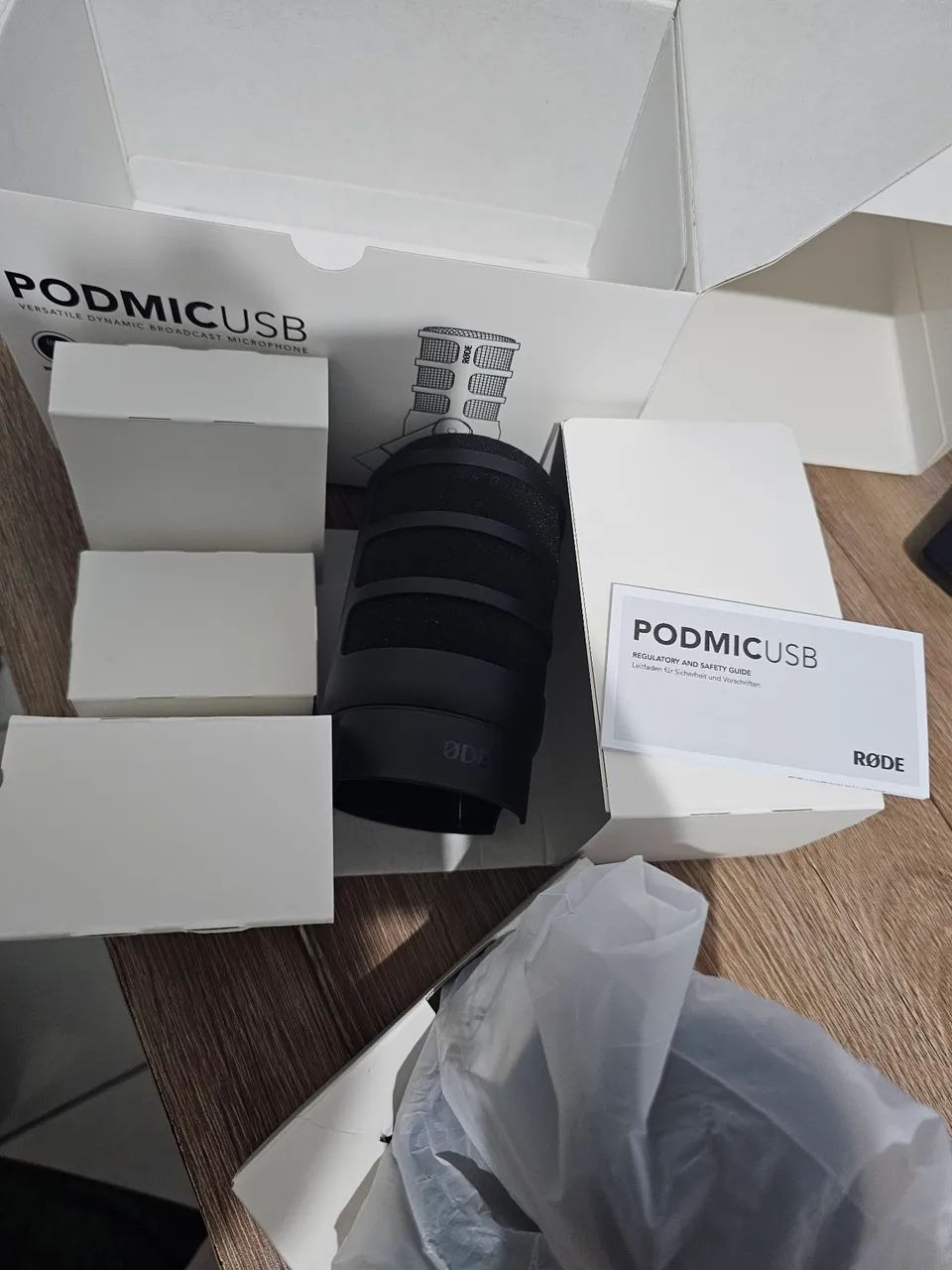 Microfone Rode PodMic USB - Foto 4