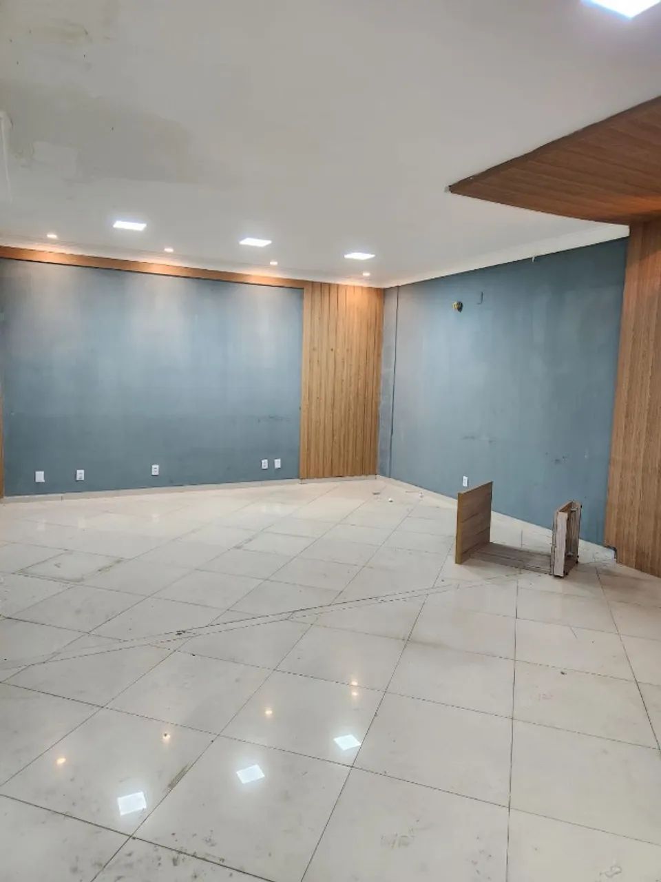 ALUGO IMÓVEL COMERCIAL NA GENERALÍSSIMO DEODORO COM 224 m² - Foto 5