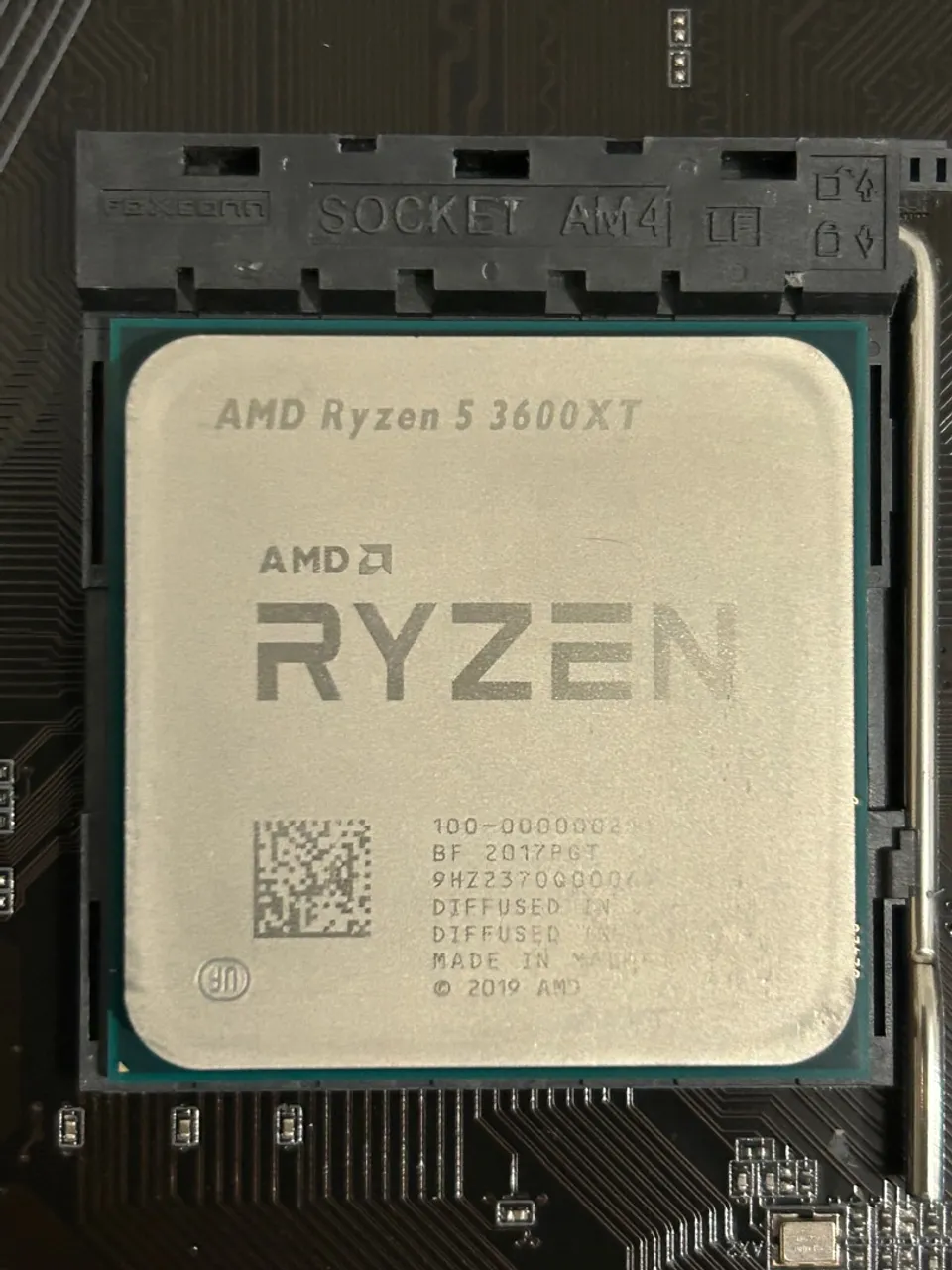 AMD Ryzen 5 3600XT