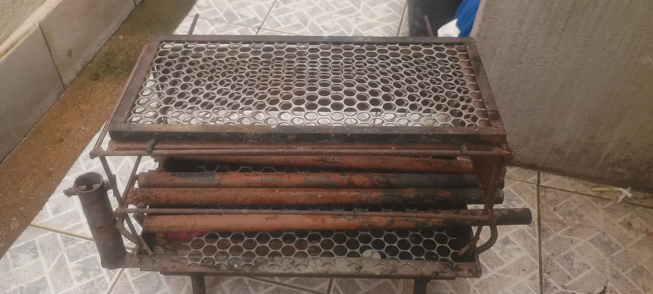 Churrasqueira ferro maciço