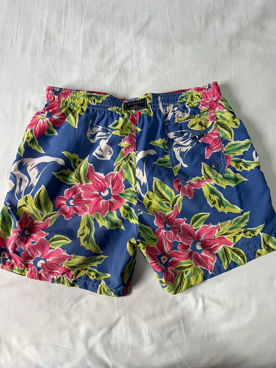 Short Praia Richards em ÓTIMO Estado