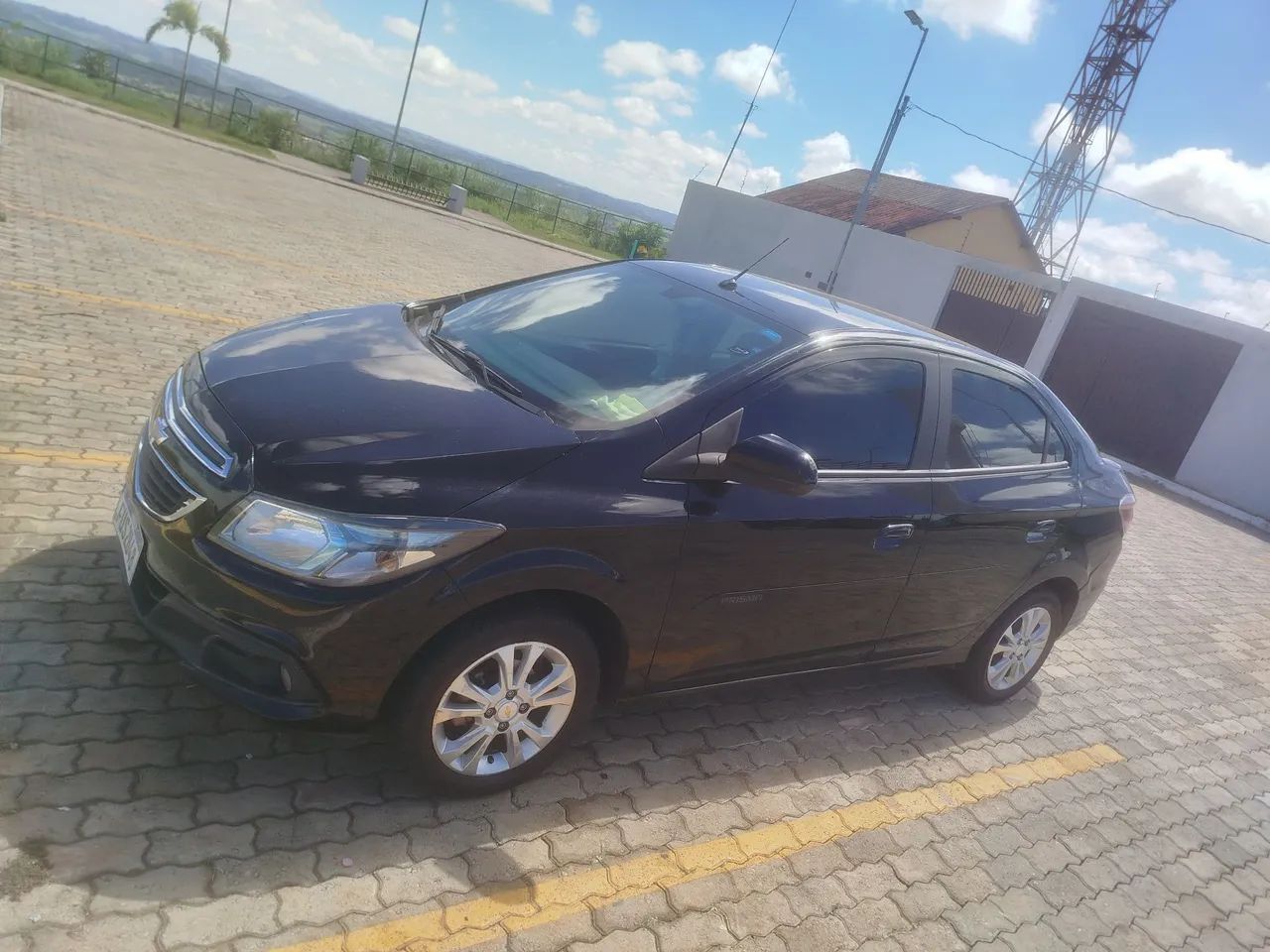 Vende se prisma LTZ.  - Foto 4