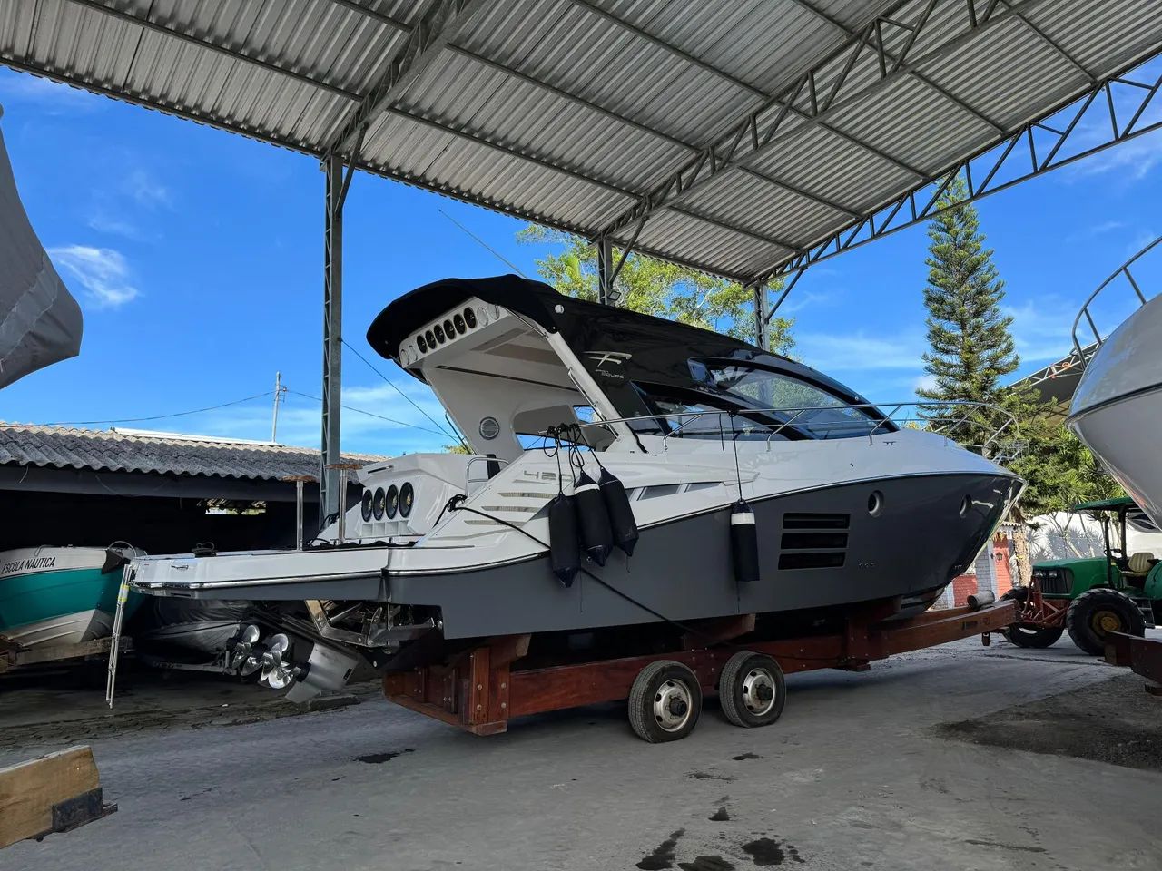 Focker 420 Gran Coupé - 2024 x2 Volvo D4 320 HP ñ Phantom Triton Fs Sessa Nx - Foto 8