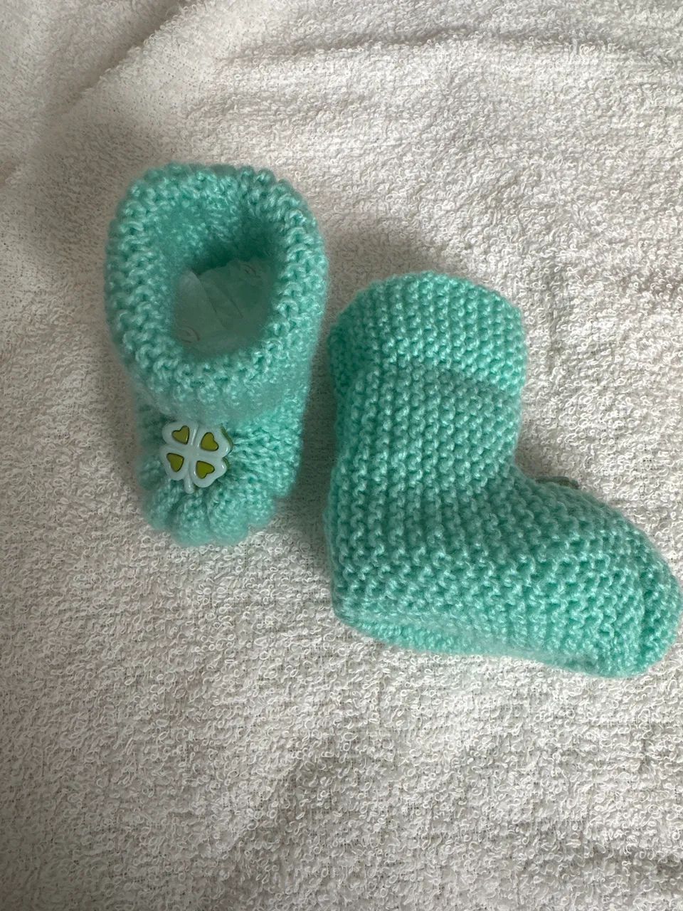 Sapatinho bebê verde com botão de trevo 0 a 6 meses  - Foto 5