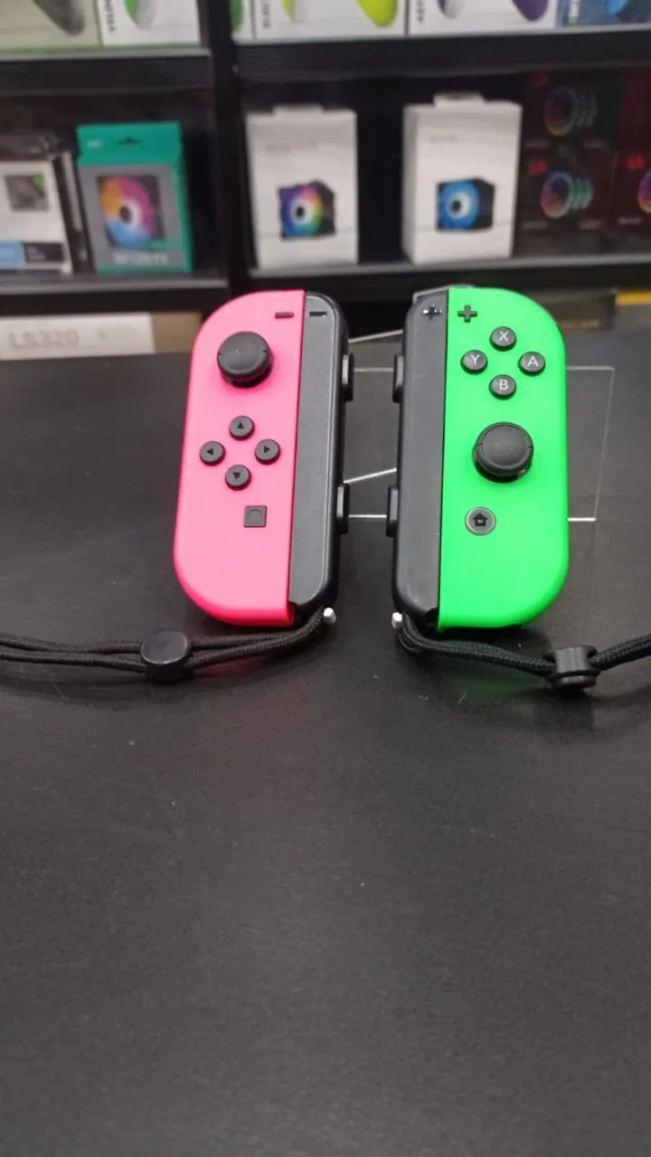Controle Joy-Con Nintendo Switch Rosa e Verde - Estilo Vibrante e Ergonomia Perfeita