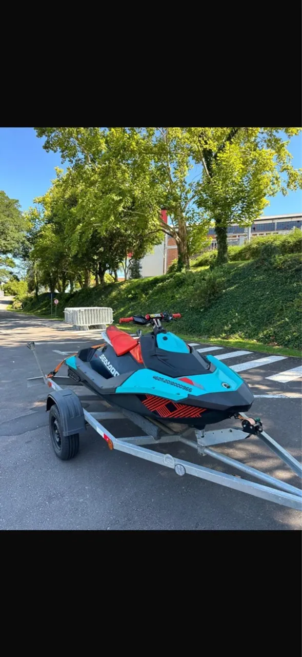 SEA DOO SPARK TRIXX