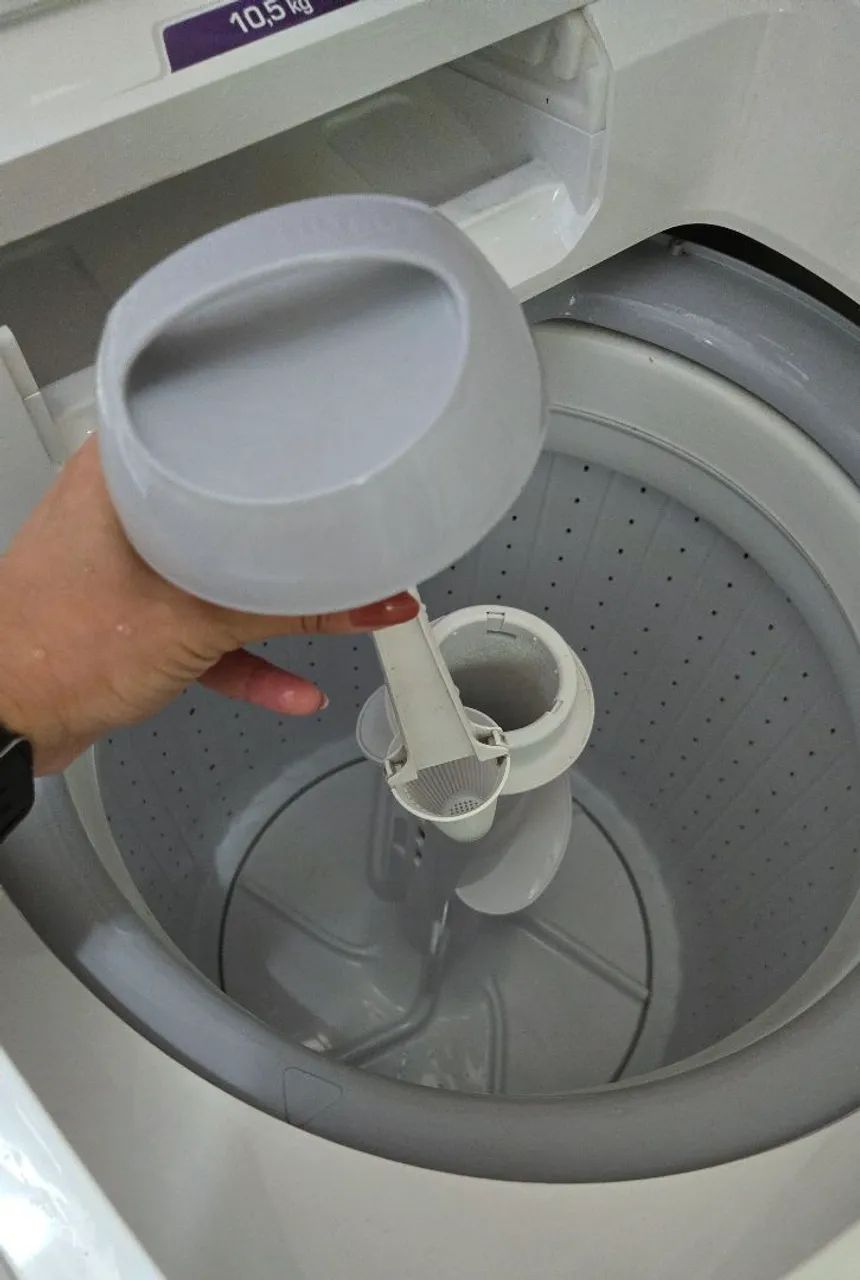 Máquina de Lavar Roupa Electrolux 10,5kg LAC11 - Foto 2