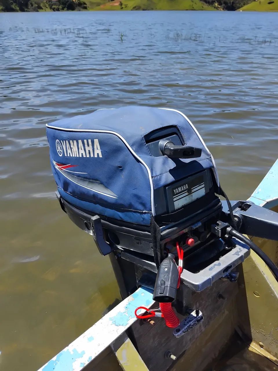 Motor de popa Yamaha 15 HP 