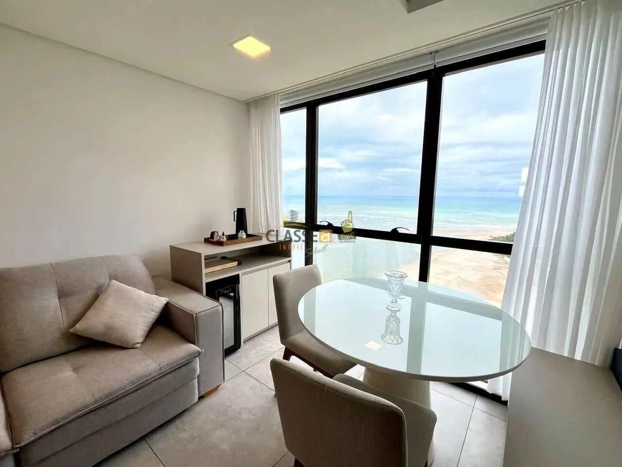 Apartamento Mobiliado Beira Mar Andar Alto 2 Quartos - Foto 5