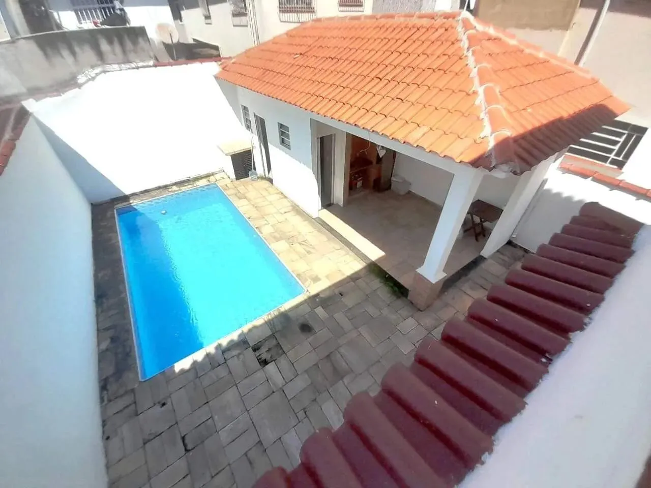 Casa com piscina para locação no Boqueirão!!