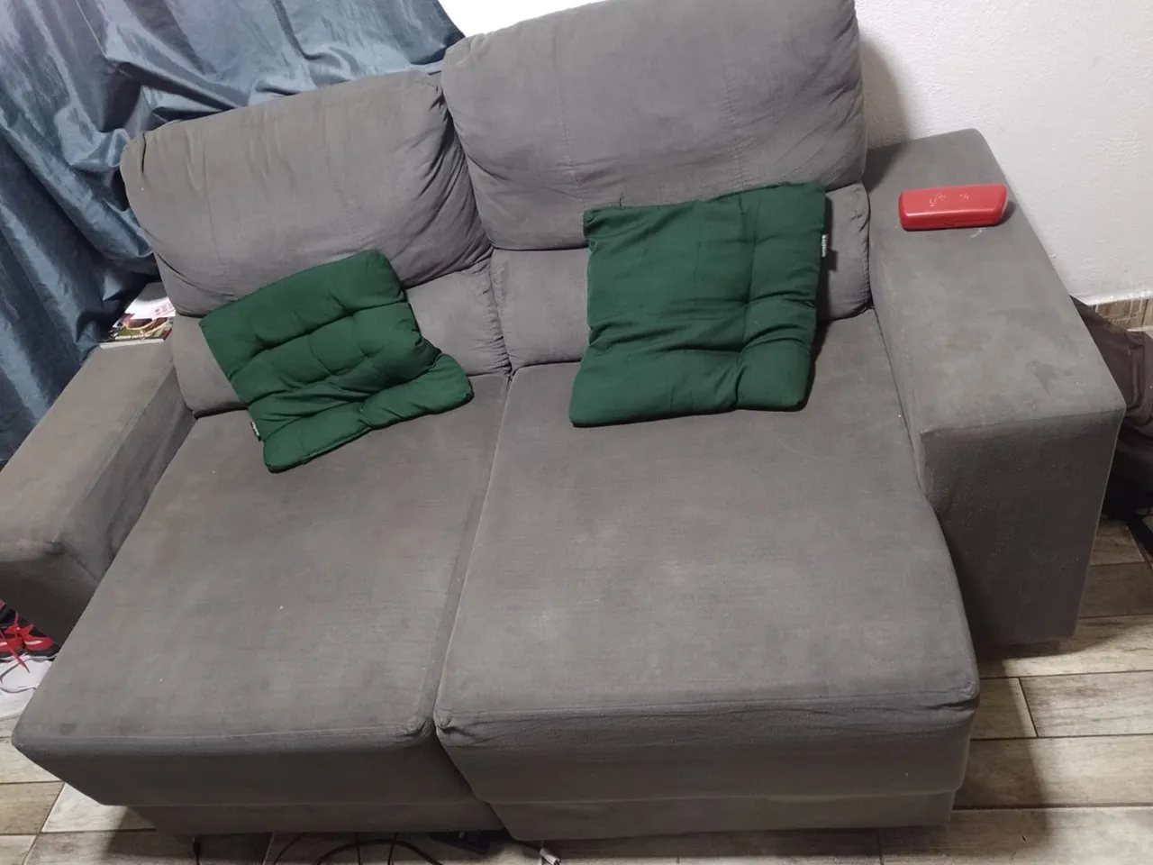 Sofá Retrátil e Reclinável 2 Lugares - R$ 500 (negociável)