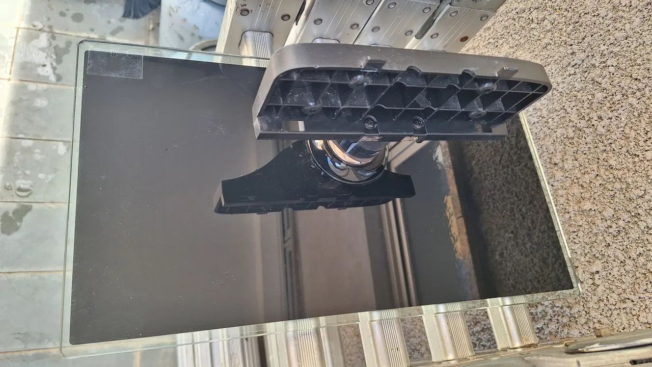 Base Suporte para TV Samsung 32"mod UN32EH5300  