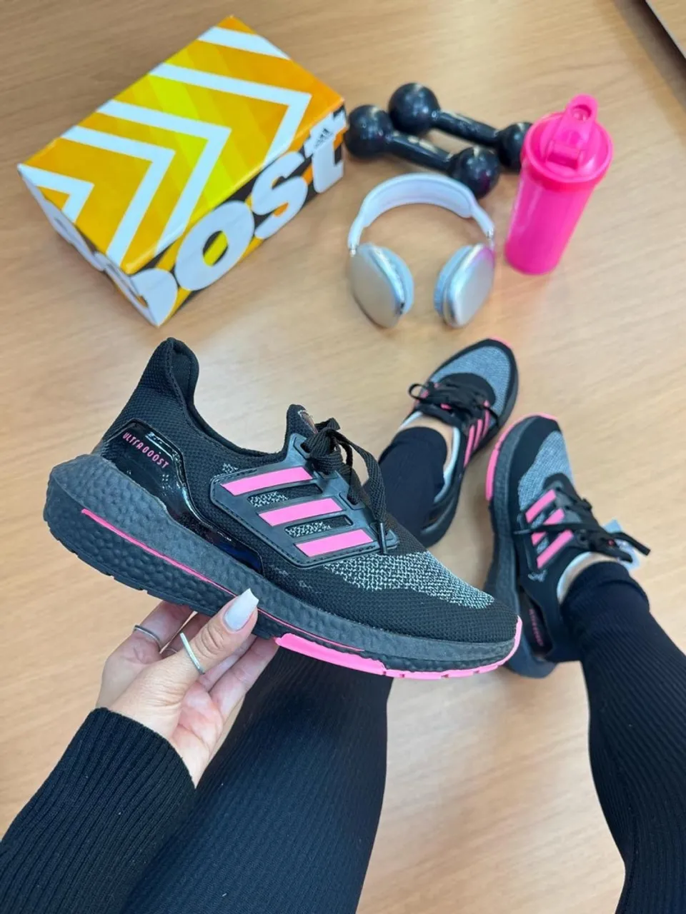 Tênis adidas treinos