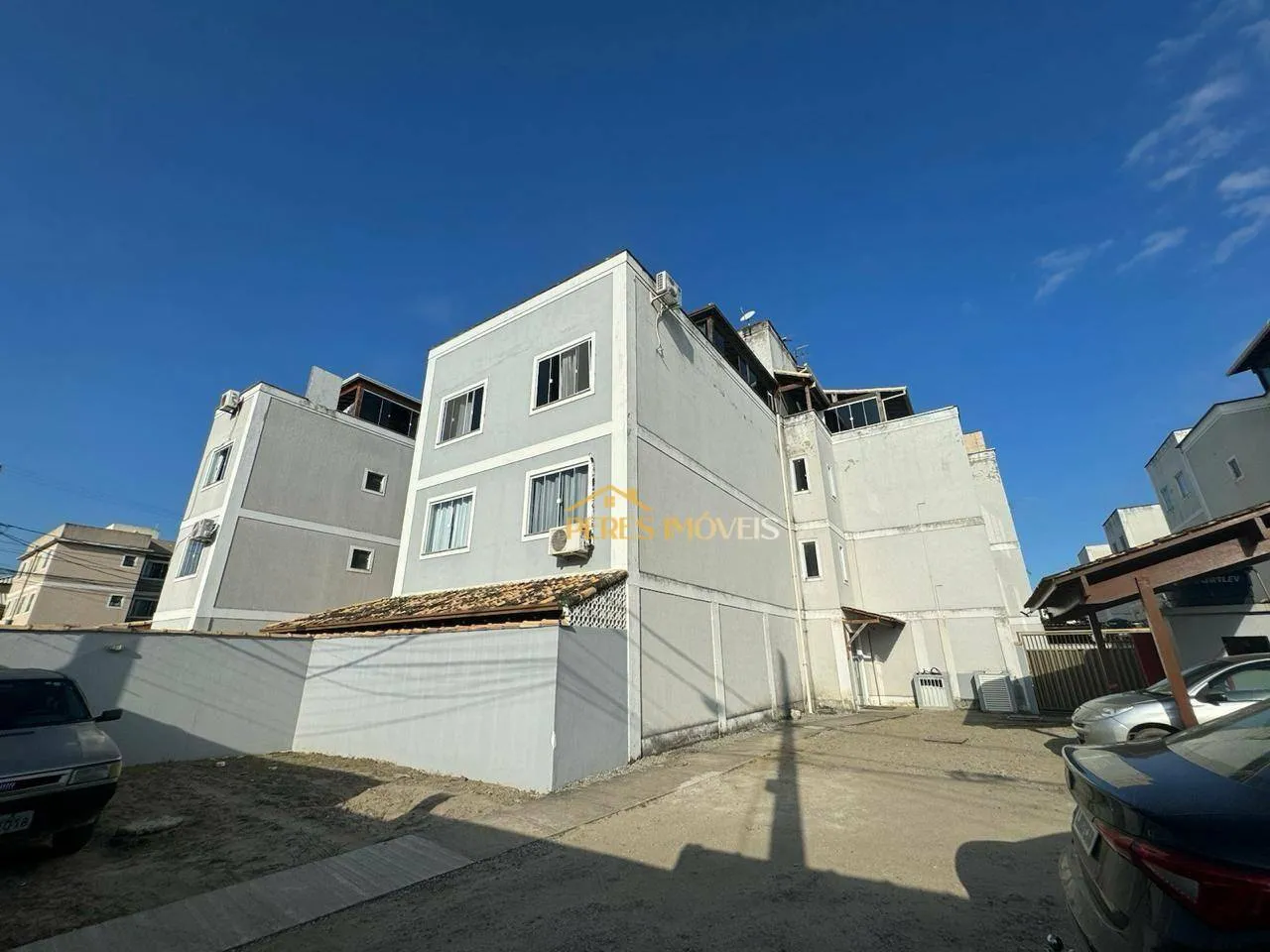 Cobertura com 2 dormitórios para alugar, 55 m² por R$ 1.767,50/mês - Enseada das Gaivotas 