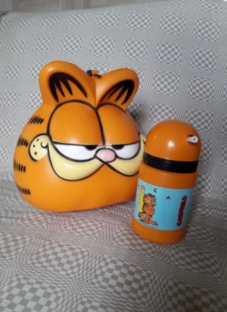 Lancheira antiga Garfield anos 90