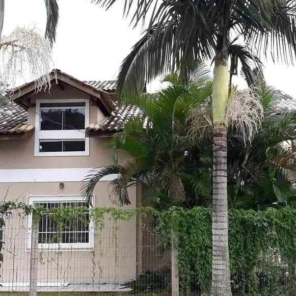 Sobrado para Locação em Barra Velha, Itajuba, 4 dormitórios, 2 suítes, 4 banheiros