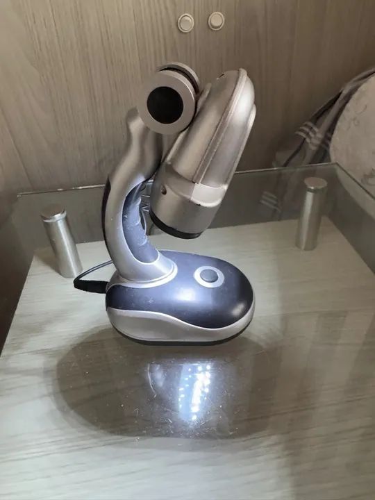 Luminária de Mesa LED reclinável - Iluminação prática e moderna - Foto 3