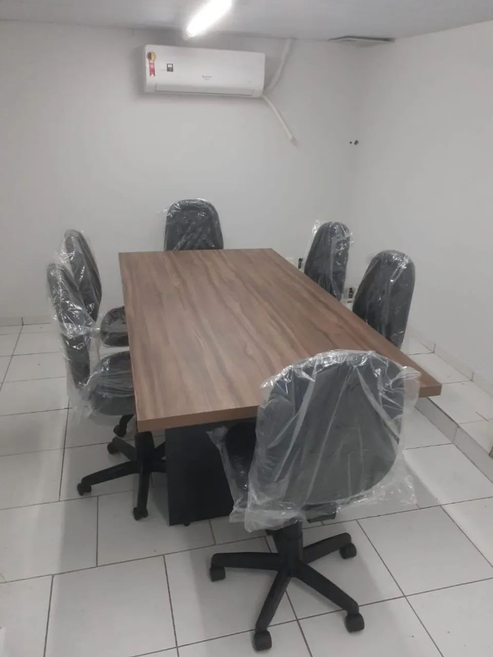 Mesa de Reunião para Escritório - Nova  - Foto 3