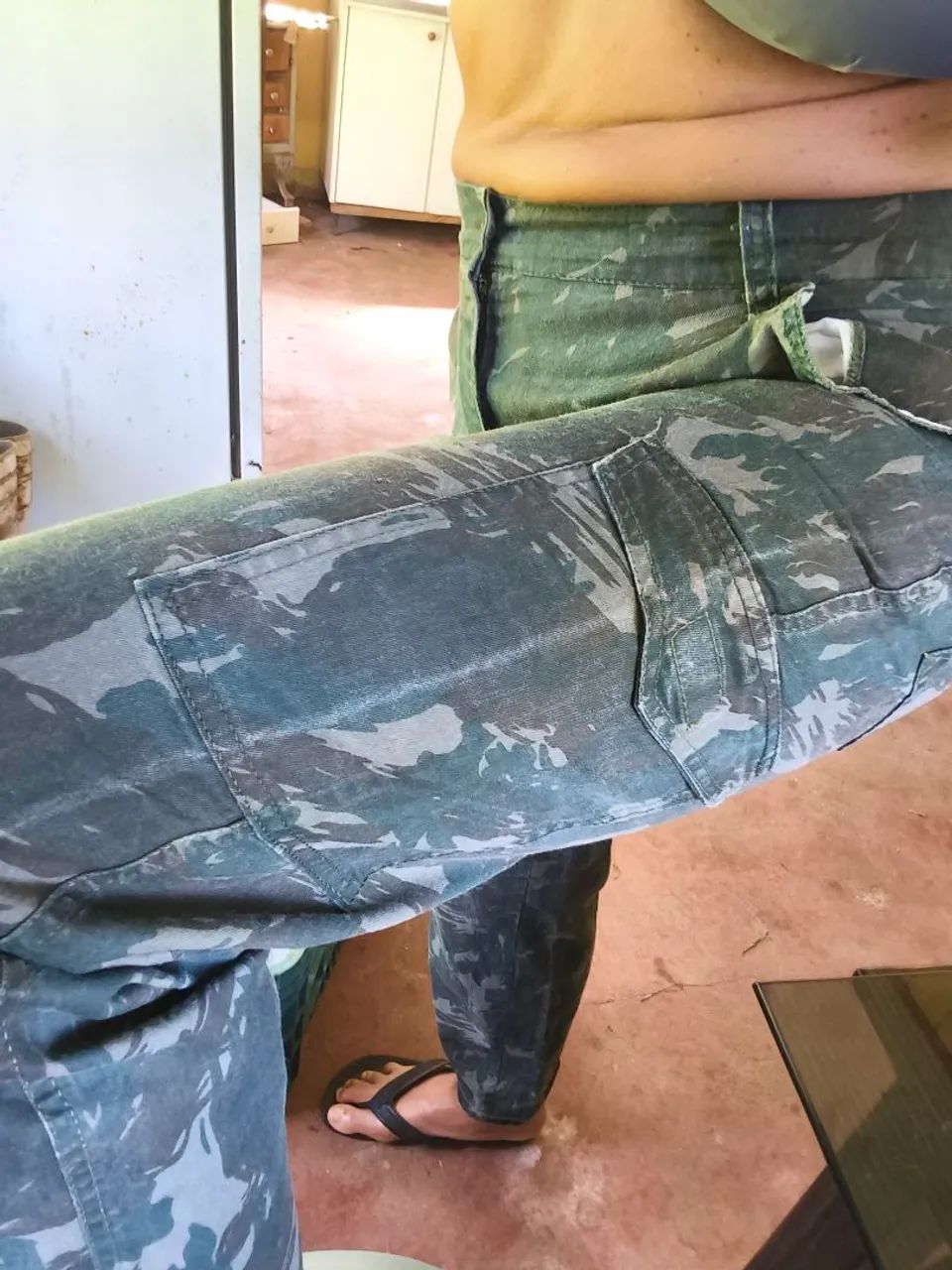 Calça camuflada militar tam 40 