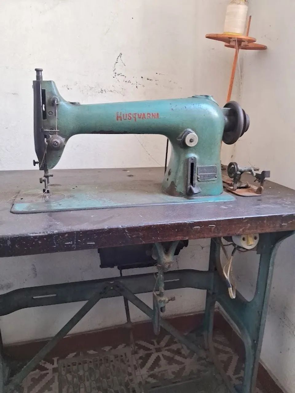 Vendo Maquina de Costura