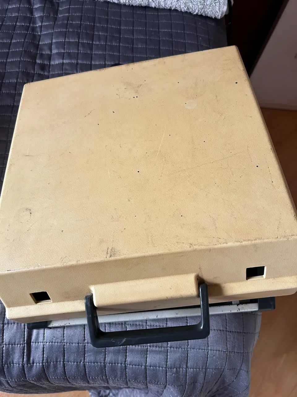 Máquina de escrever (decoração) - Foto 2