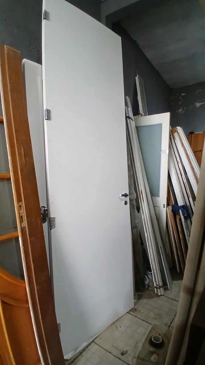 Folha de Porta Madeira Maciça Acabamento Fórmica 81,5 x 2,65 - Foto 6