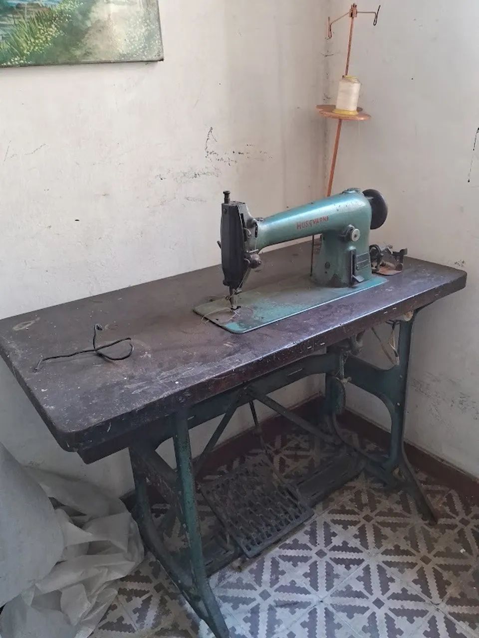 Vendo Maquina de Costura - Foto 3