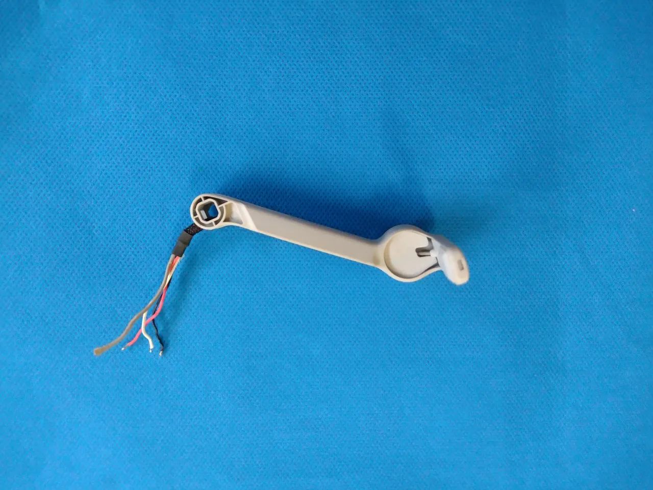 Braço completo DJI Mavic Mini 1 dianteiro lado esquerdo- original  - Foto 3