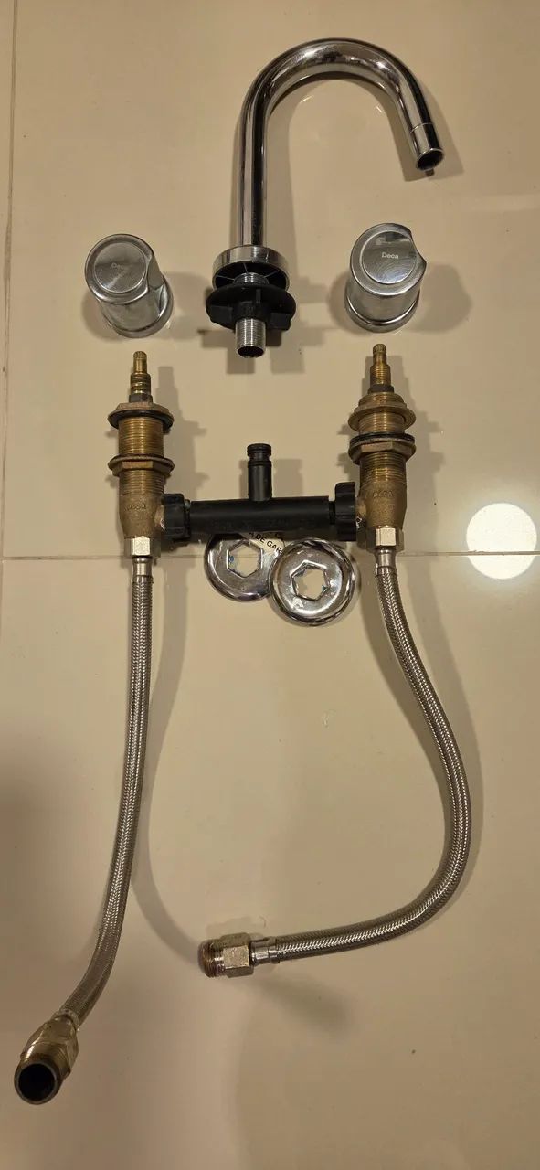 02 Misturadores de Banheiro Deca Targa - Foto 3