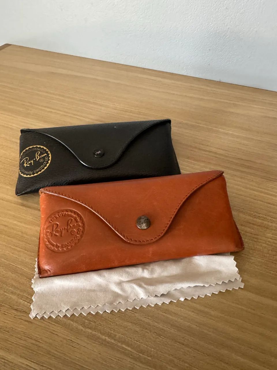 2 Cases Originais Ray-Ban - Óculos de Sol - Foto 3