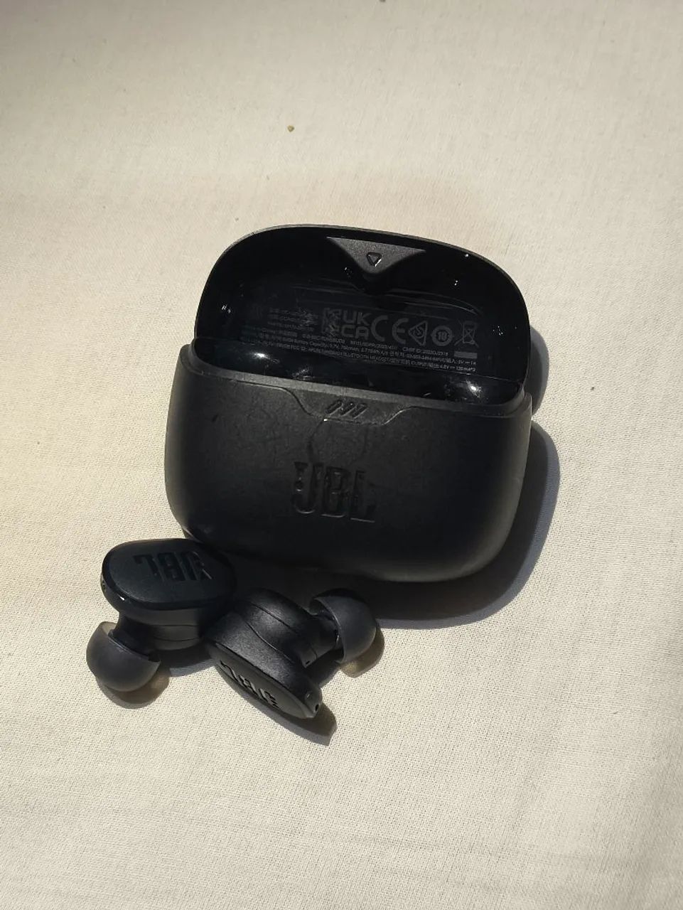 Fone de ouvido JBL Tune Buds  - Foto 3