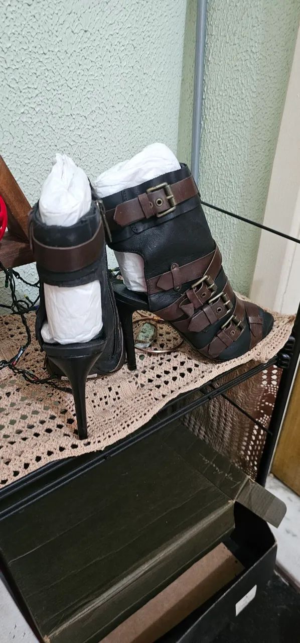 BOTA SCHUTZ - Foto 2