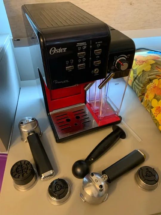 Cafeteira Oster Prima Latte  semi usada - Foto 4