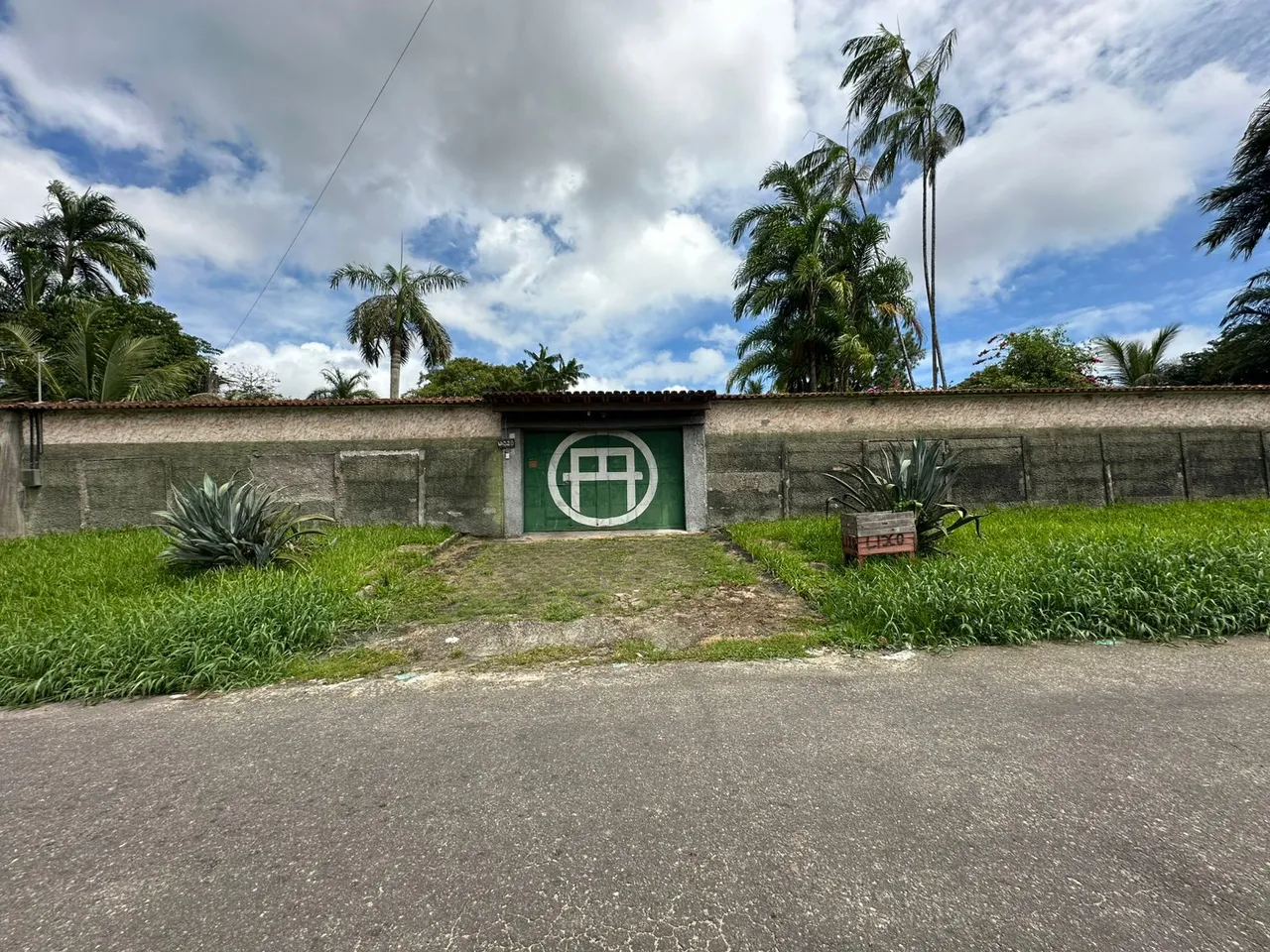 VENDO EXCELENTE PROPRIEDADE NO BENGUI.