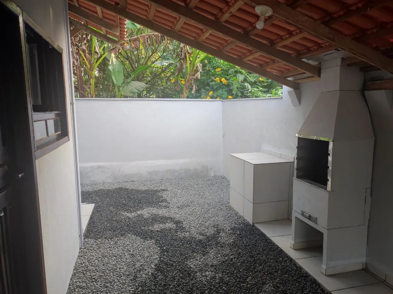 Alugo casa para duas pessoas, livre de taxas (Água, IPTU, Lixo) - Foto 4