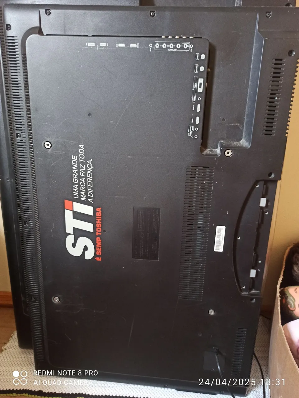 Vendo 3 tvs para peças no valor anunciado!
