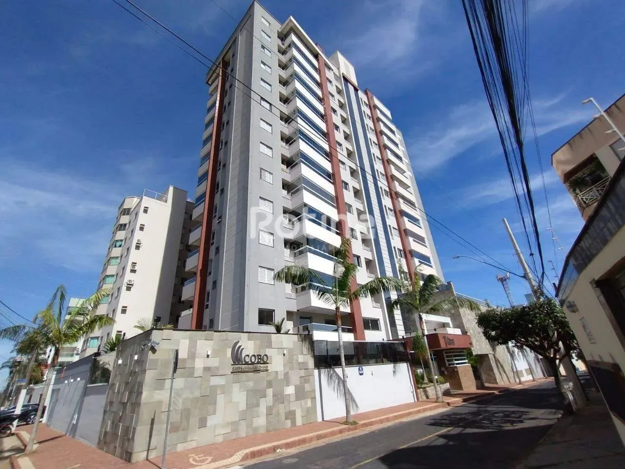 Apartamento para alugar, 3 quartos, Santa Mônica - Uberlândia/MG - Rotina Imobiliária