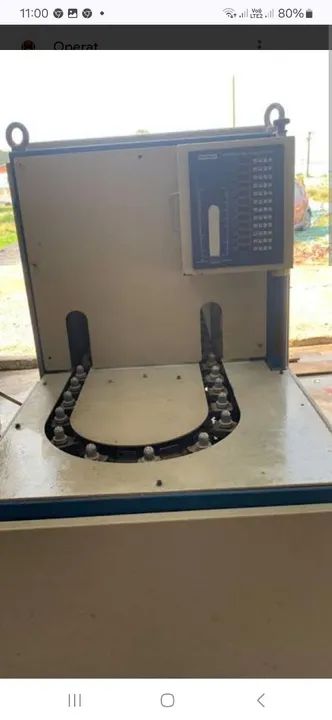 Máquina de soprar garrafas pet - Foto 2