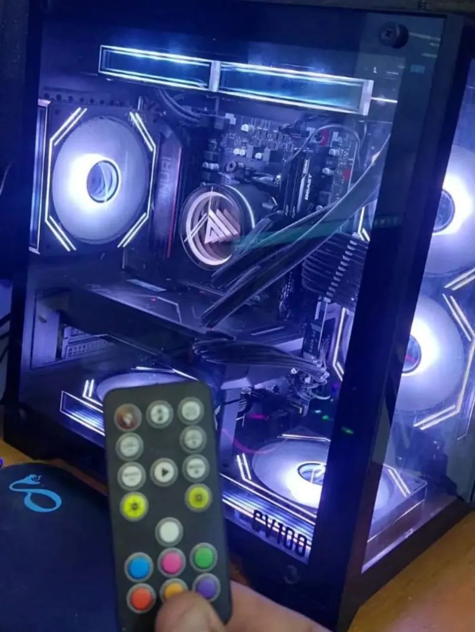 PC Completo Ryzen 7 5700x 32GB RX 7600 8GB NVME 1TB 650W